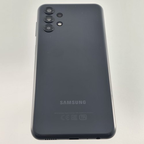 Смартфон Samsung Galaxy A13 32 GB Black USED **