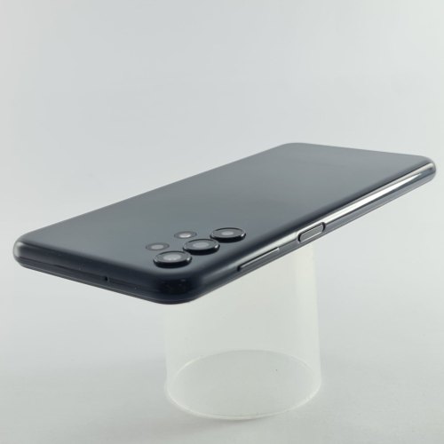 Смартфон Samsung Galaxy A13 32 GB Black USED **