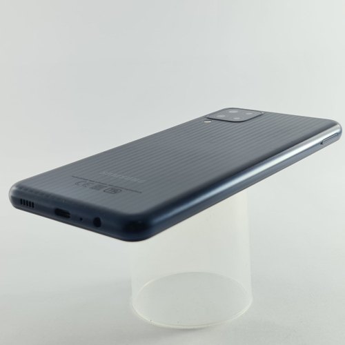 Смартфон Samsung Galaxy M12 64 GB Black USED **