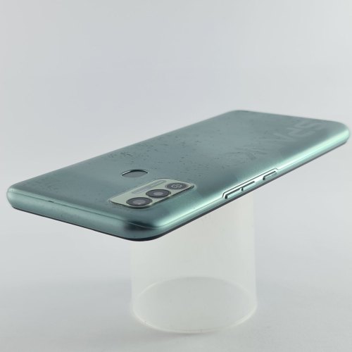 Смартфон TECNO Spark 7 64 GB Spruce Green USED **