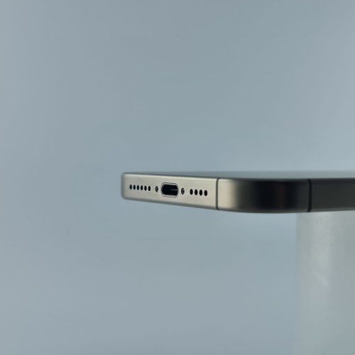 Смартфон Apple iPhone 15 Pro Max 256 GB Natural Titanium USED **