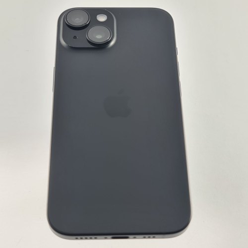 Смартфон Apple iPhone 15 128 GB Black USED **