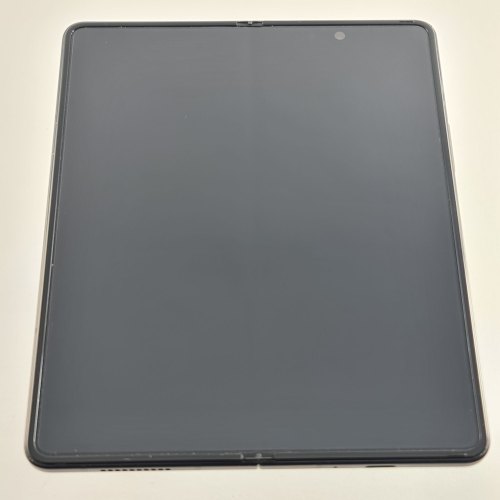 Смартфон Samsung Galaxy Z Fold 3 256 GB Phantom Black USED **