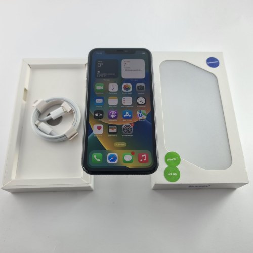 Смартфон Apple iPhone 11 128 GB Black USED **