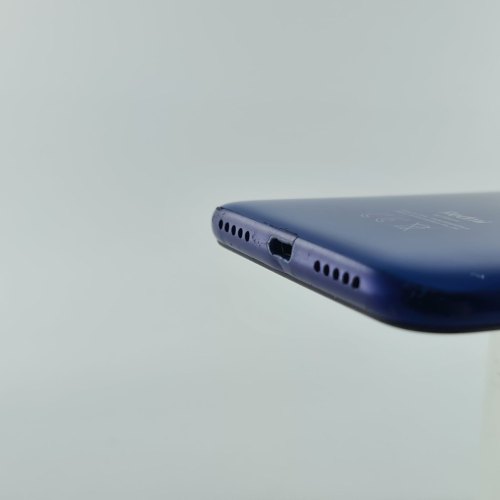 Смартфон Xiaomi Redmi 7 32 GB Comet Blue USED **