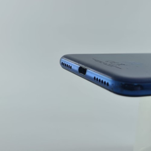 Смартфон Huawei Y6 2018 2/16Gb Blue (ATU-L11) USED **