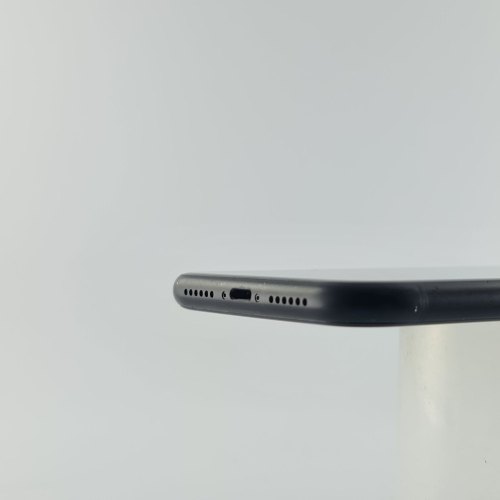 Смартфон Apple iPhone Xr 64 GB Black USED **