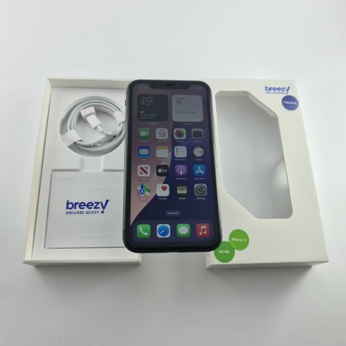 Смартфон Apple iPhone 11 64 GB Black USED **