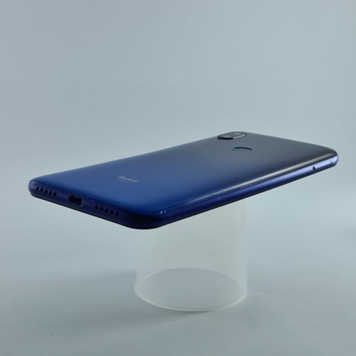 Смартфон Xiaomi Redmi 7 64 GB Comet Blue USED **