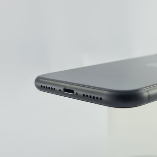 Смартфон iPhone 11 64GB Black, Model A2221 USED **