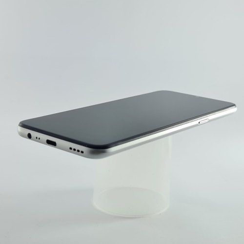 Смартфон realme 6i 3/64Gb White USED **