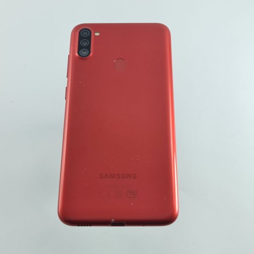 Смартфон Samsung Galaxy A11 32 GB Red USED **