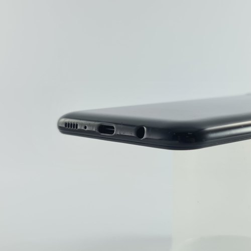 Смартфон Samsung Galaxy M21 (M215F) 64Gb Black (SM-M215FZKUSEK) USED **