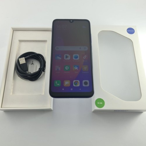 Смартфон Xiaomi Redmi 7 3/32Gb Comet Blue USED **