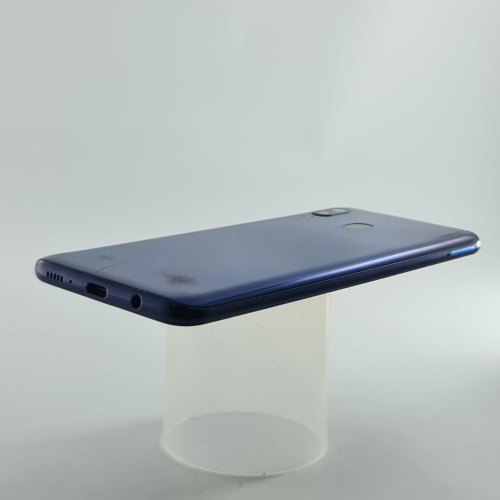 Смартфон Samsung Galaxy A20 32 GB Blue USED **