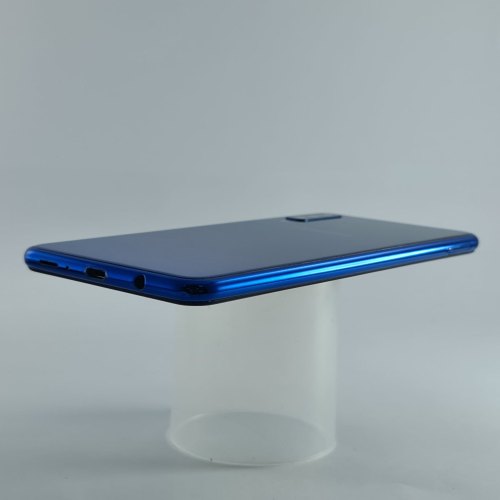 Смартфон Samsung Galaxy A7 2018 64 GB Blue USED **