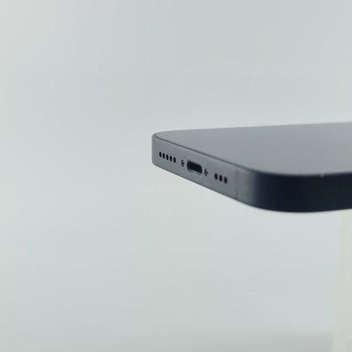 Смартфон Apple iPhone 14 256GB Midnight USED **