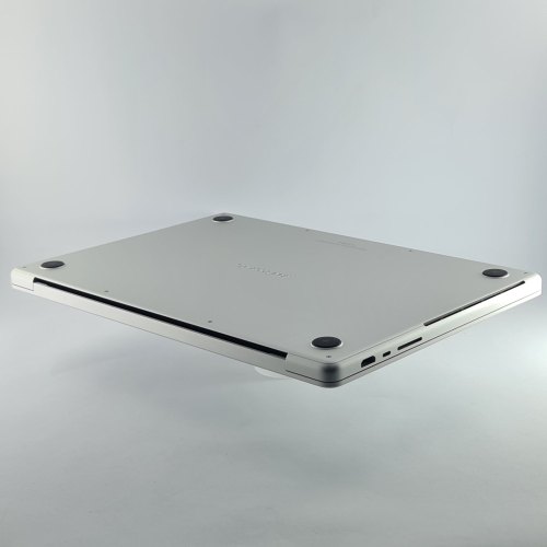 Ноутбук 16-inch MacBook Pro: Apple M1 Pro chip with 10‑core CPU and 16‑core GPU, 1TB SSD - Silver, Model A2485 USED ** (MK1F3)