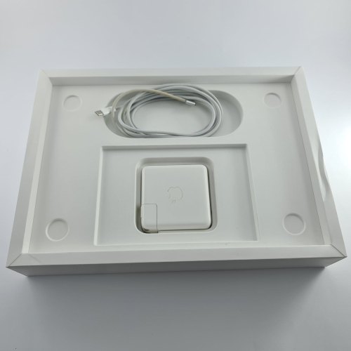 Ноутбук 14-inch MacBook Pro: Apple M1 Pro chip with 8‑core CPU and 14‑core GPU, 512GB SSD - Silver, Model A2442 USED ** (MKGR3)