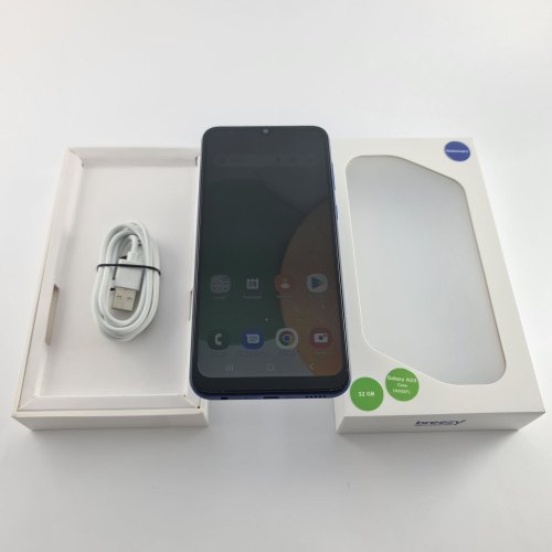 Смартфон Samsung Galaxy A03 Core 32 GB Blue USED **
