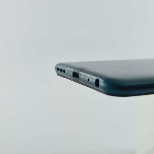 Смартфон Vivo Y1S 2/32Gb Olive Black USED **
