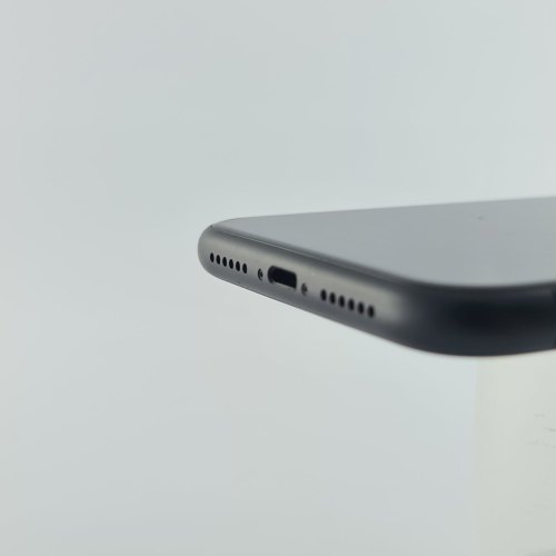 Смартфон iPhone 11 64GB Black, Model A2221 USED **