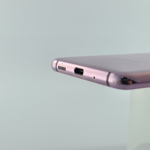 Смартфон Samsung Galaxy S20 FE 128 GB Cloud Lavender USED **