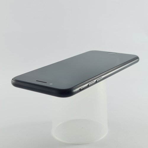 Смартфон Apple iPhone SE Gen.2 128 GB Black USED **