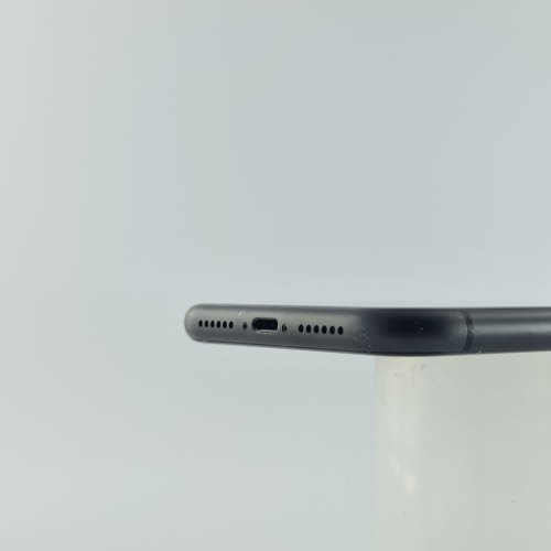 Смартфон Apple iPhone 11 64 GB Black USED **