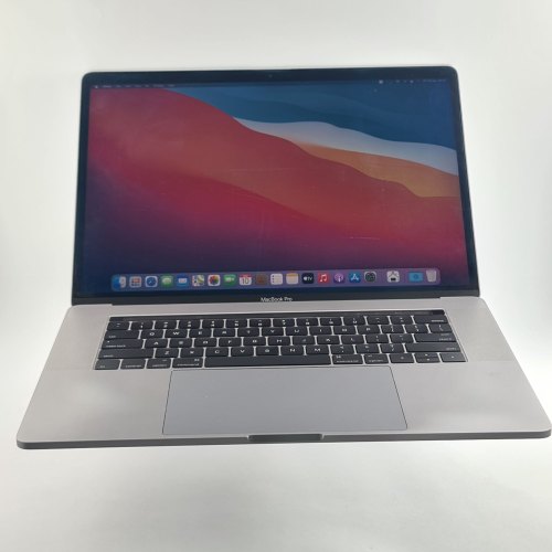 Ноутбук MacBook Pro 15 with Touch Bar Intel Core i7, 16 GB, 256 GB, Space Gray USED ** (MPTR2)