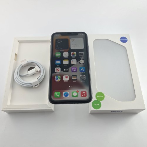 Смартфон Apple iPhone 11 128 GB Black USED **