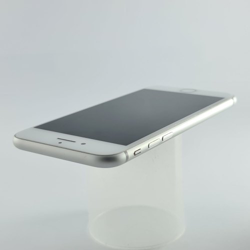Смартфон iPhone 8 64GB Silver, model A1905 USED **