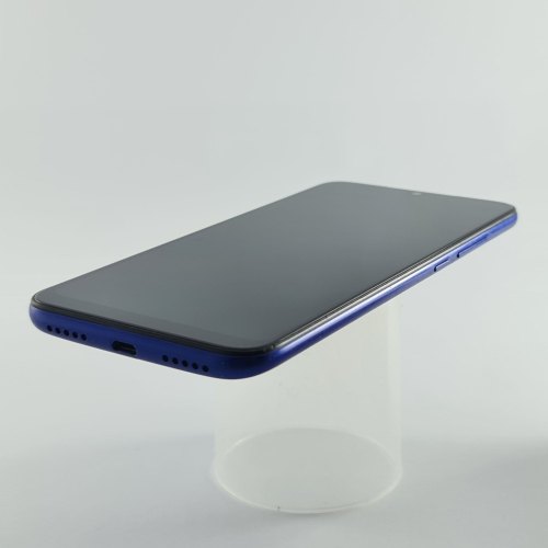 Смартфон Xiaomi Redmi 7 32 GB Comet Blue USED **