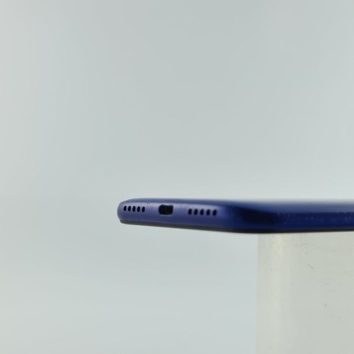 Смартфон Xiaomi Redmi 7 32 GB Comet Blue USED **