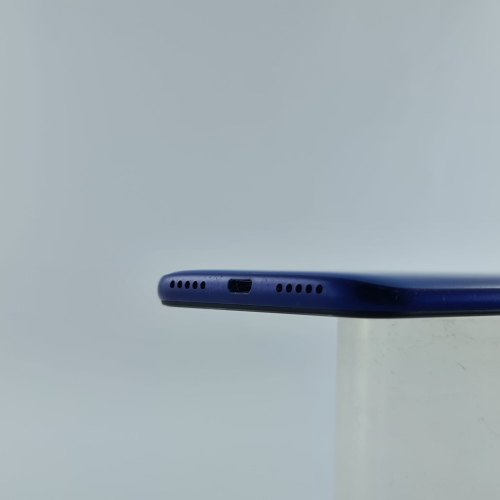 Смартфон Xiaomi Redmi 7 3/32Gb Comet Blue USED **