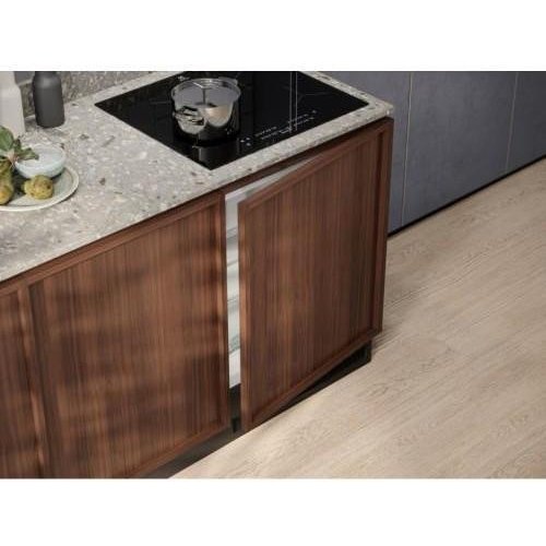 Морозильна камера вбудована Electrolux LYB2AE82S, 90л, А+, ST, біла