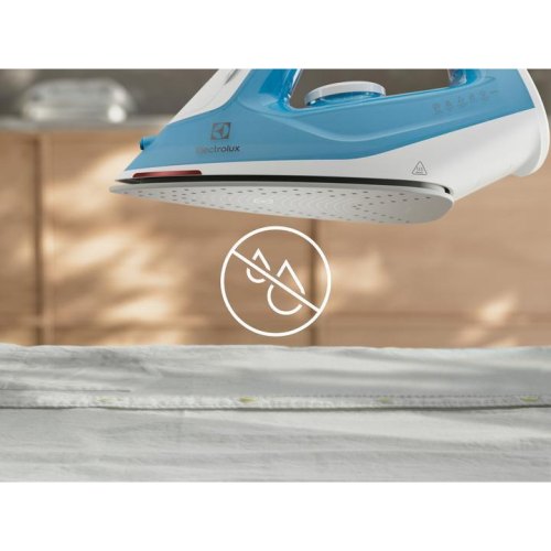 Праска Electrolux E5SI2-4CB, 2300Вт, 250мл, паровий удар 110гр, керамічна підошва, синьо-біла