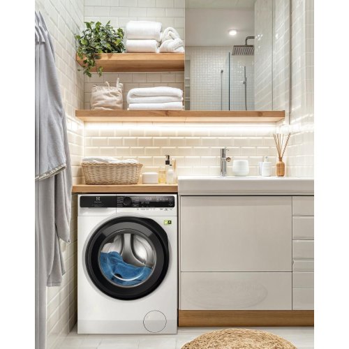 Пральна машина фронтальна Electrolux EW8F5492QU, 9кг, 1400 об/хв, A+++, 60см, дисплей, пара, інвертор, universaldose, біла