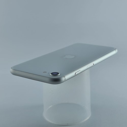 Смартфон Apple iPhone SE Gen.2 64 GB White USED **