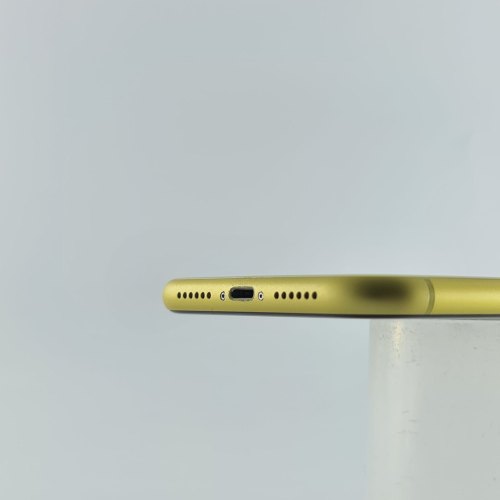 Смартфон Apple iPhone 11 128 GB Yellow USED **