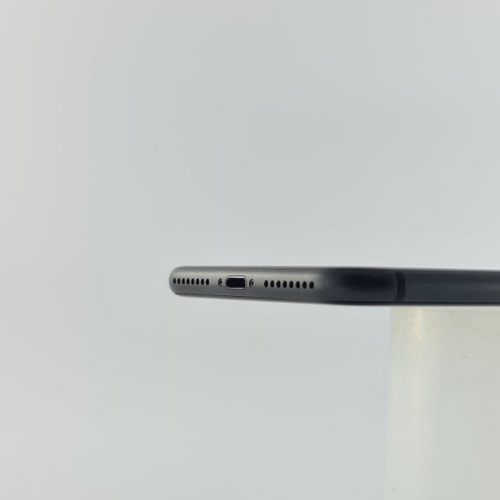 Смартфон APPLE iPhone 8 Plus 64GB Space Gray USED **
