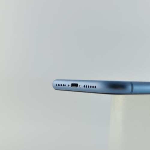 Смартфон Apple iPhone Xr 64 GB Blue USED **