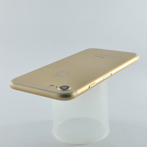 Смартфон Apple iPhone 7 32 GB Gold USED **
