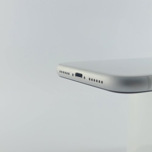 Смартфон iPhone XR 64GB White, Model A2105 USED **