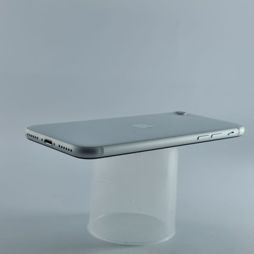 Смартфон Apple iPhone SE2 128GB White USED **