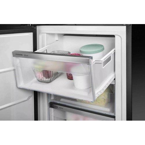 Морозильна камера Liebherr SFND5227, 271л, A++, NF, внутрішній дисплей, біла