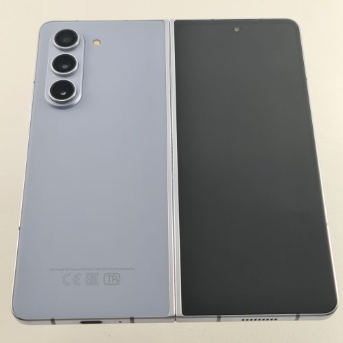 Смартфон Samsung Galaxy Z Fold 5 256 GB Light Blue USED **
