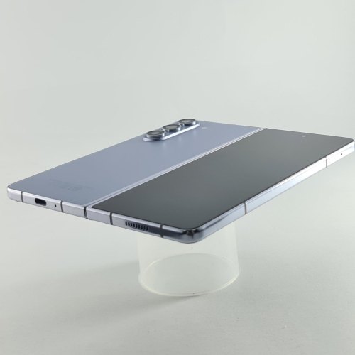 Смартфон Samsung Galaxy Z Fold 5 256 GB Light Blue USED **