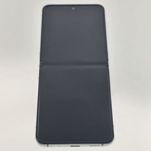 Смартфон Samsung Galaxy Z Flip 5 256 GB Light Green USED **