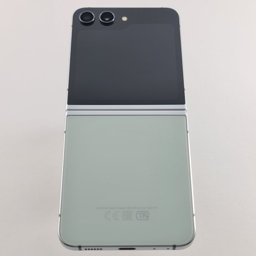 Смартфон Samsung Galaxy Z Flip 5 256 GB Light Green USED **
